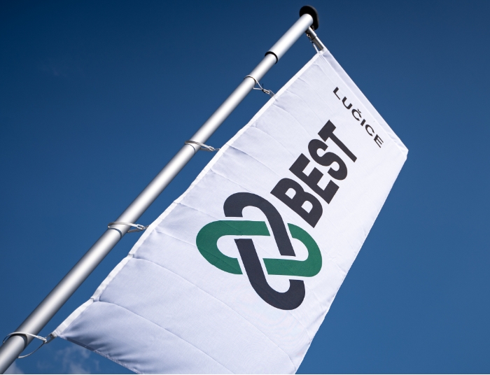 banner 100% česká firma s třicetiletou tradicí