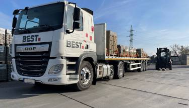 Změna provozní doby skladů a Řízení přepravy od 1. 4. 2026